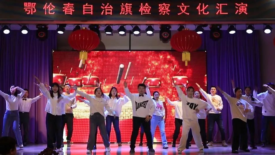 图为开场舞.jpg