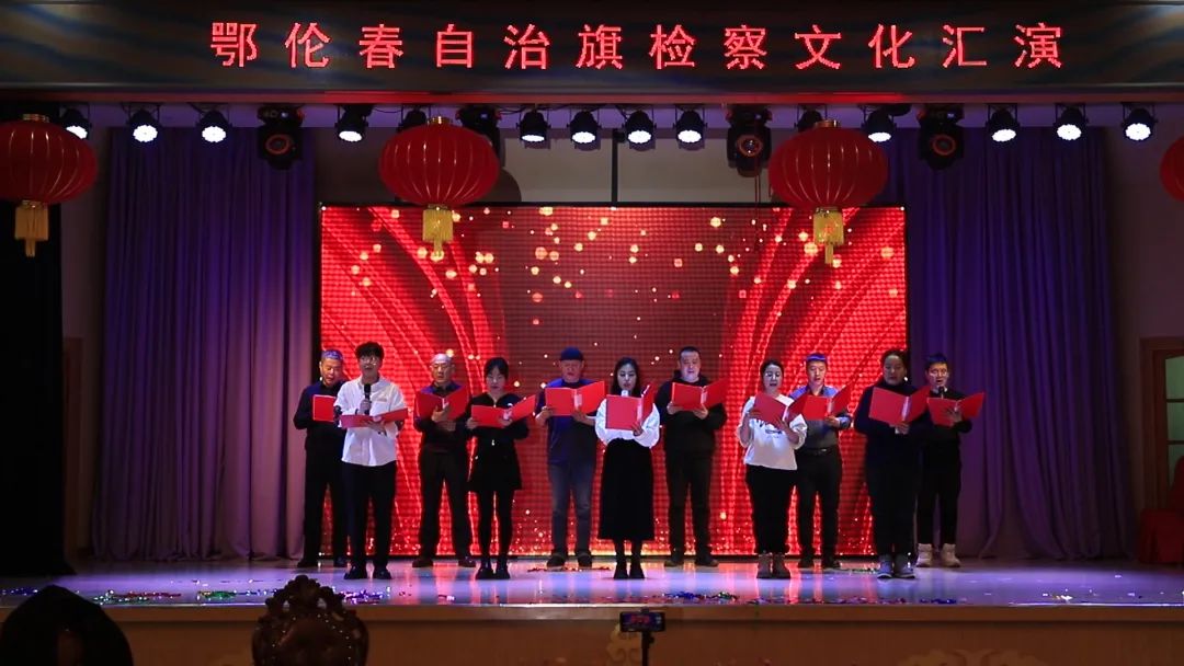 图为《我们走在大路上》.jpg